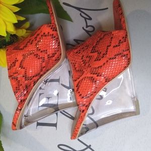 Trendy clear heel Wedges size 7 Ego